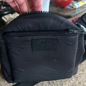 Dagne Dover Black Men's Waist Bag with Front Zip Pocket